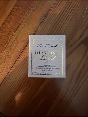 Too Faced Pink and Gold Highlighter Box